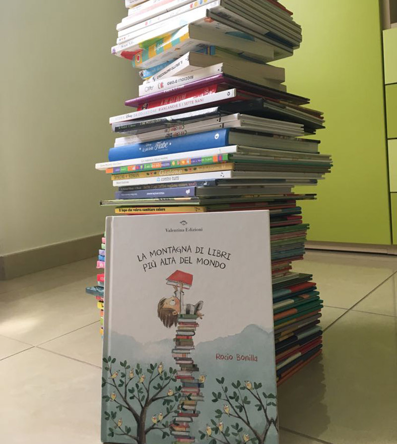 “La montagna di libri più alta del mondo” libricino